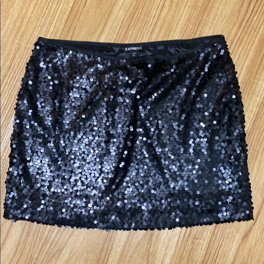 Express black sequin mini skirt, evening wear, party wear